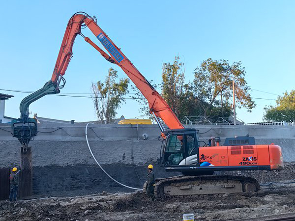 打拔拉森钢板桩的施工方案和资料有哪些